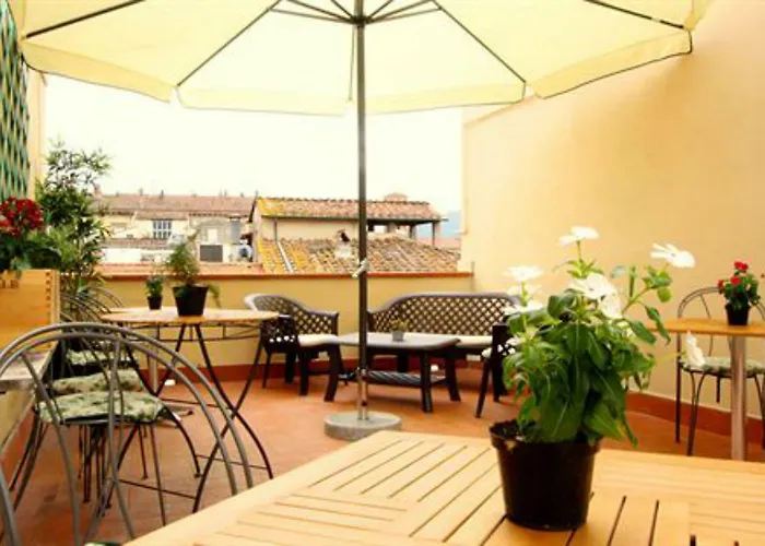 Alojamento de Acomodação e Pequeno-almoço Con Vista Lucca