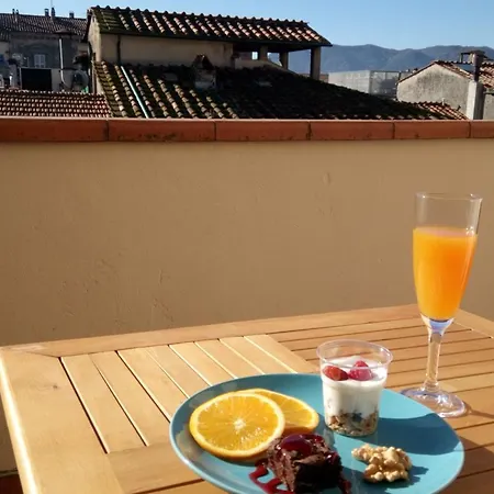 Bed & Breakfast Con Vista Lucca